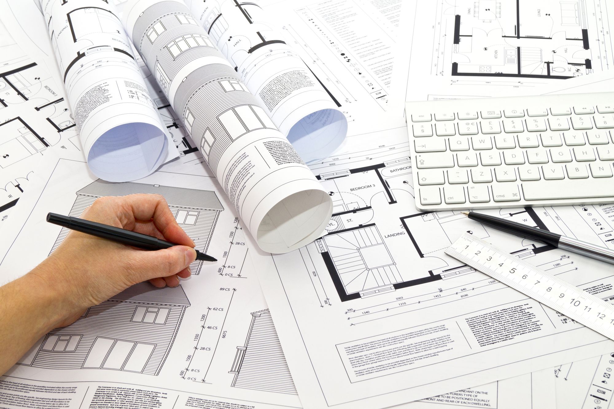Valoraciones y certificas profesionales. RUSUR INMOBILIARIA en Renedo