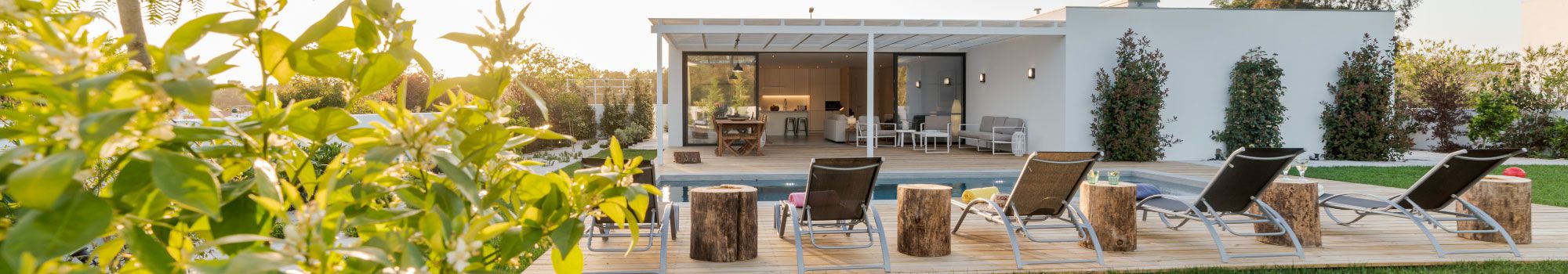 Amplia oferta de casas rurales, pisos, locales . RUSUR INMOBILIARIA en Renedo