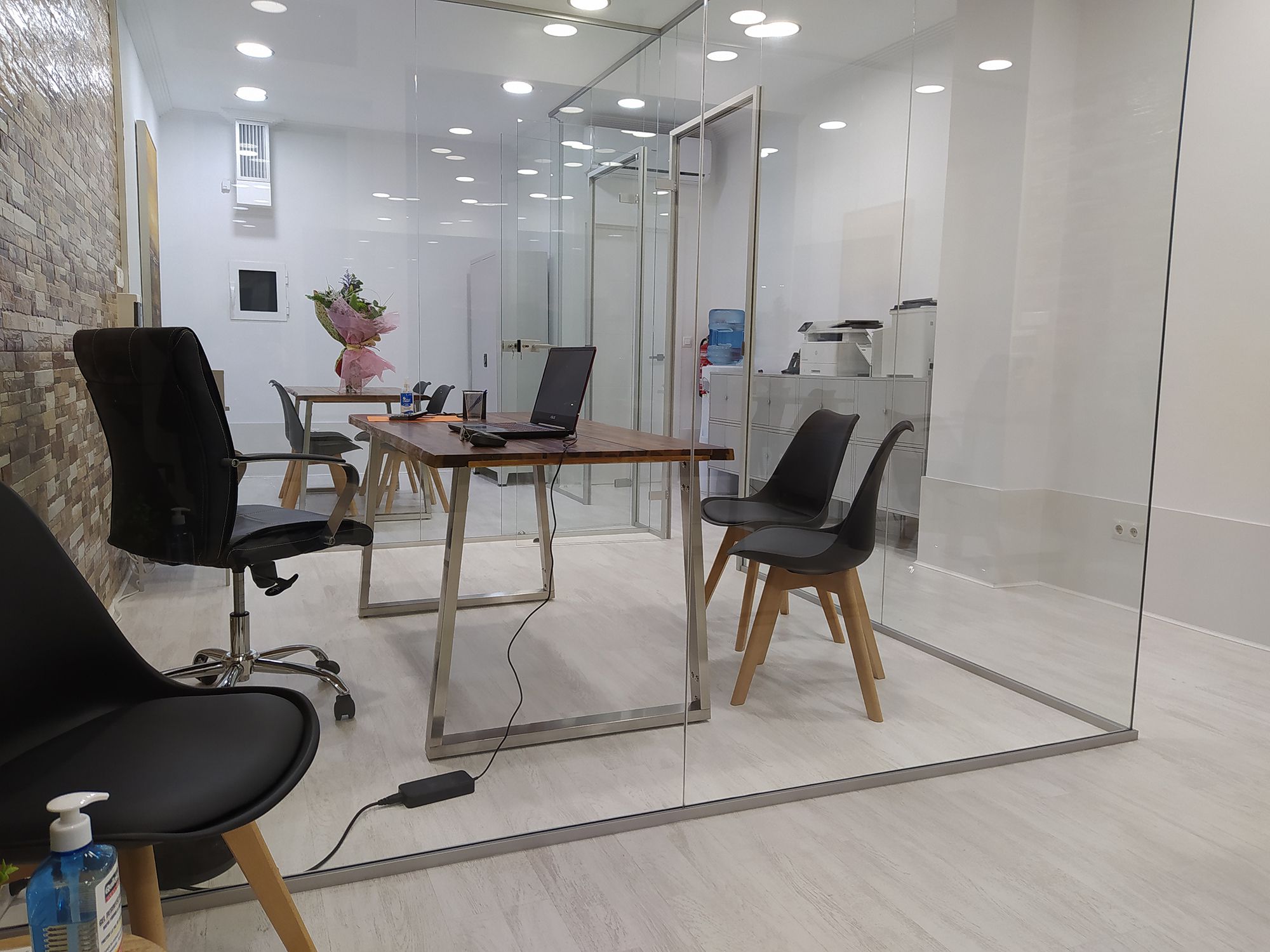 Deja que nuestra experiencia y conocimiento del mercado trabajen para ti.. RUSUR INMOBILIARIA en Renedo
